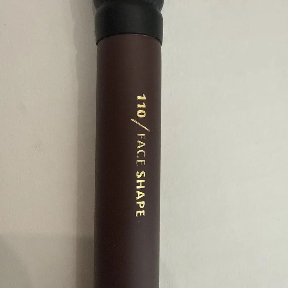 Zoeva OPULENCE Face Shape Brush, Contour, Shape 110 - RARE!!